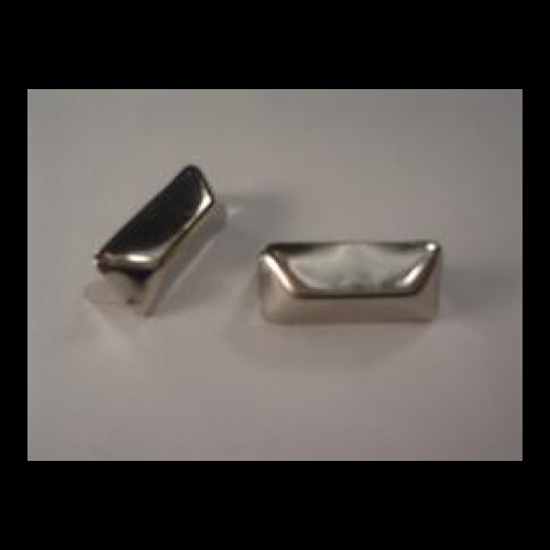 Pyramid Rectangle Studs 3/4 Bag of 100